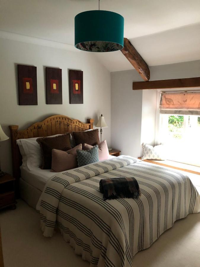 Bow Mill Farm Bed and Breakfast Totnes Eksteriør billede